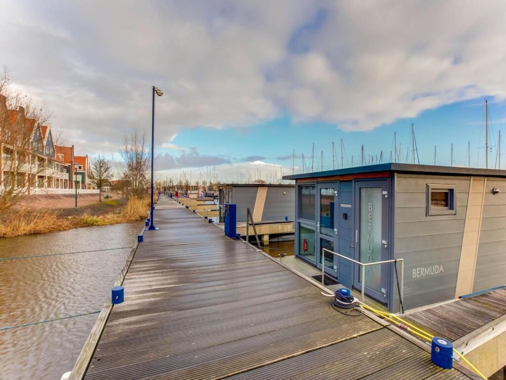 Готель Modern Houseboat In Marina Of Волендам Екстер'єр фото